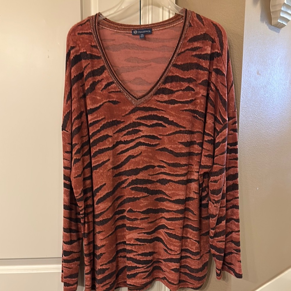 Democracy V-Neck Sweater in Tiger Print